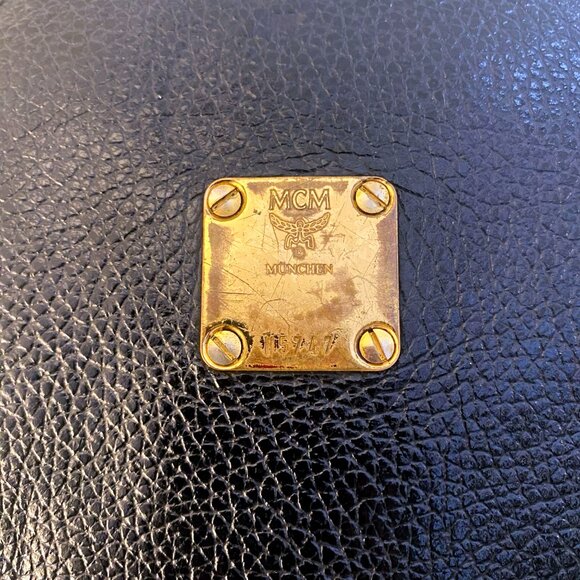 Vintage MCM Black Pebbled Leather Canteen / Tambourine Bag (Germany) - Picture 7 of 12